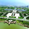 記者8月27日獲悉，日前，石嘴山市對建市以來至2013年現行有效的市政府規范性文件進行了匯集、清理，七成規范性文件被廢止和修改(訂)，有效行政審批事項精簡過七成。