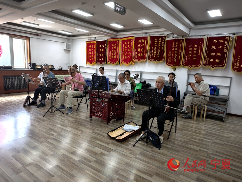 老年聲樂團。人民網記者 梁宏鑫攝