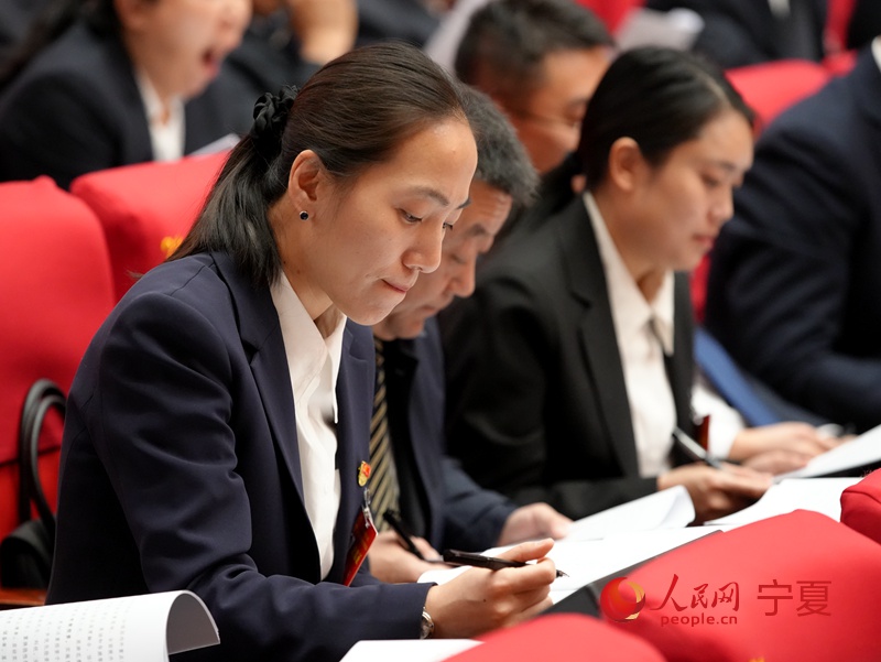 开幕会现场。人民网记者 梁宏鑫摄