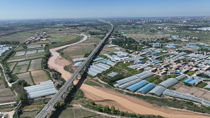 黄河滋养着吴忠的土地。吴忠市委宣传部供图