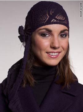 比利时艺术家设计多款新潮穆斯林头巾